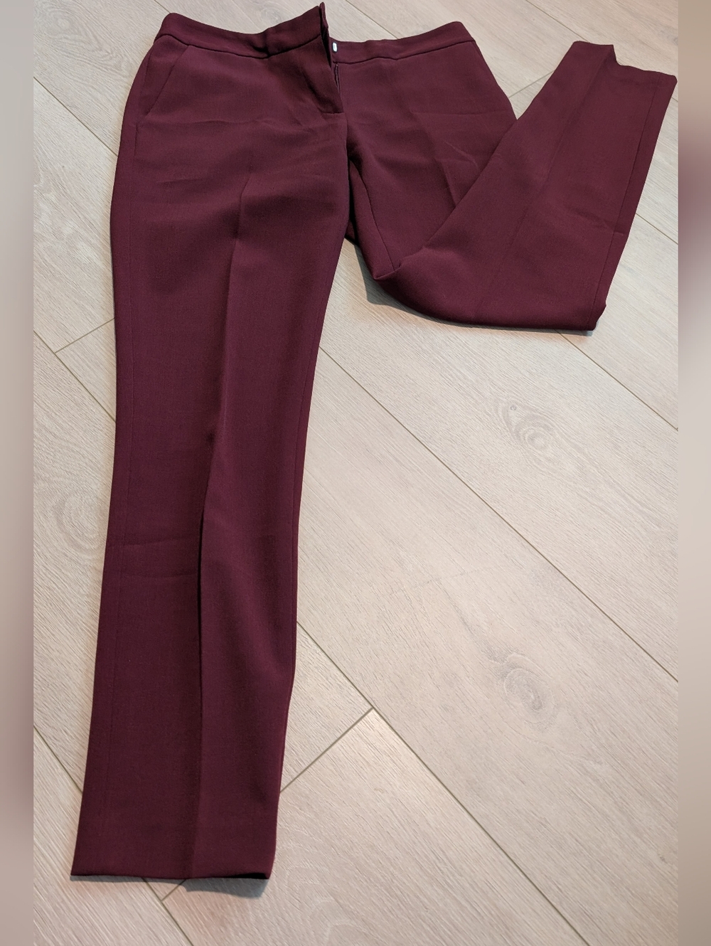 Isaac Mizrahi Women's Tailored Burgundy Dress Pants
